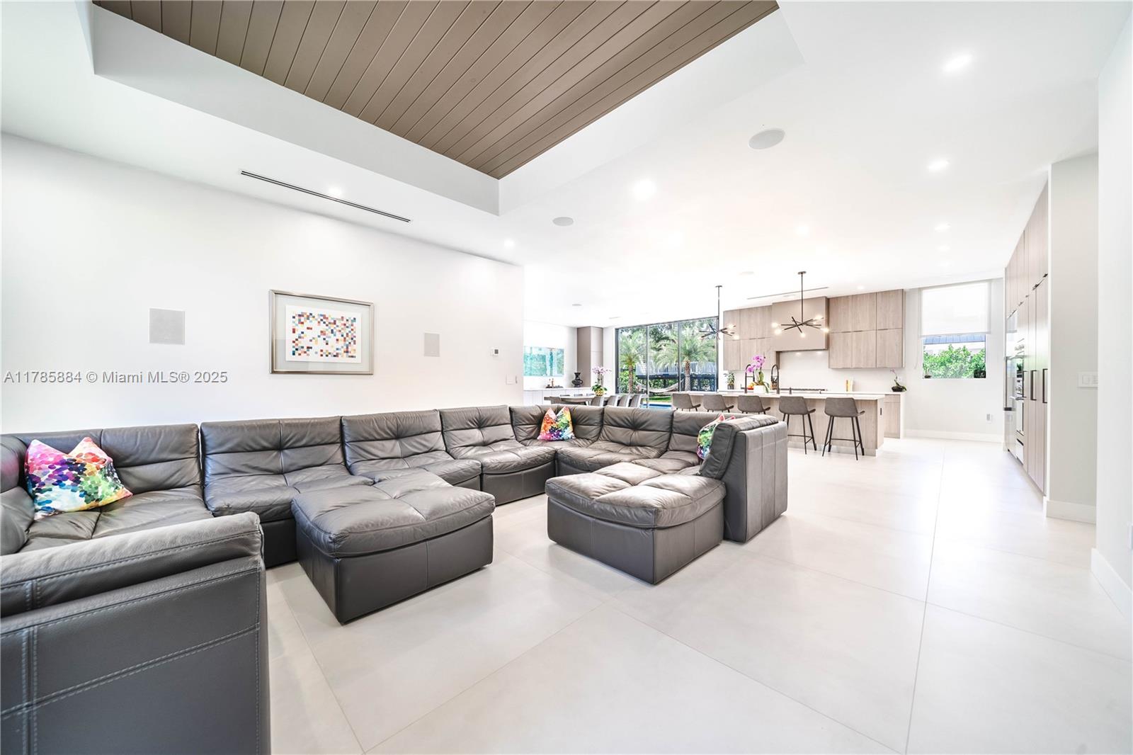 MITCHELL ESTATES - Residential