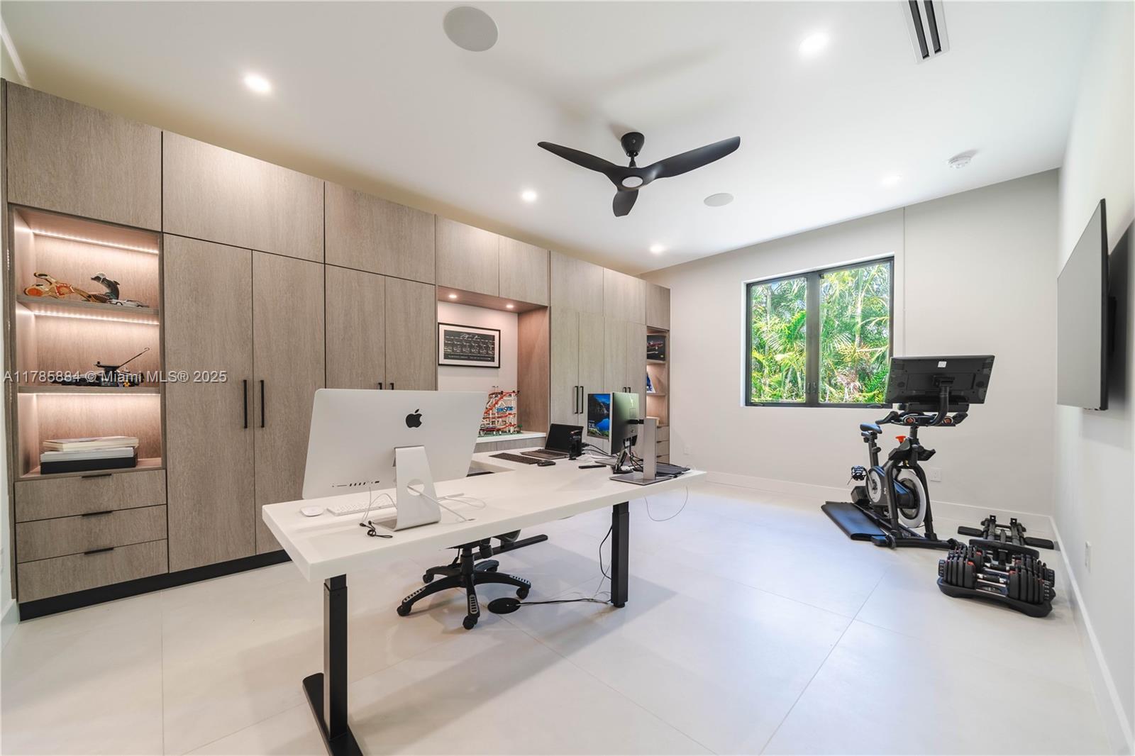 MITCHELL ESTATES - Residential