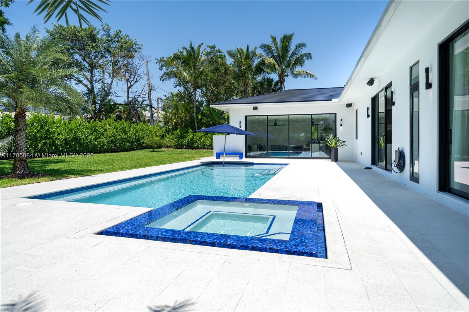 MITCHELL ESTATES - Residential