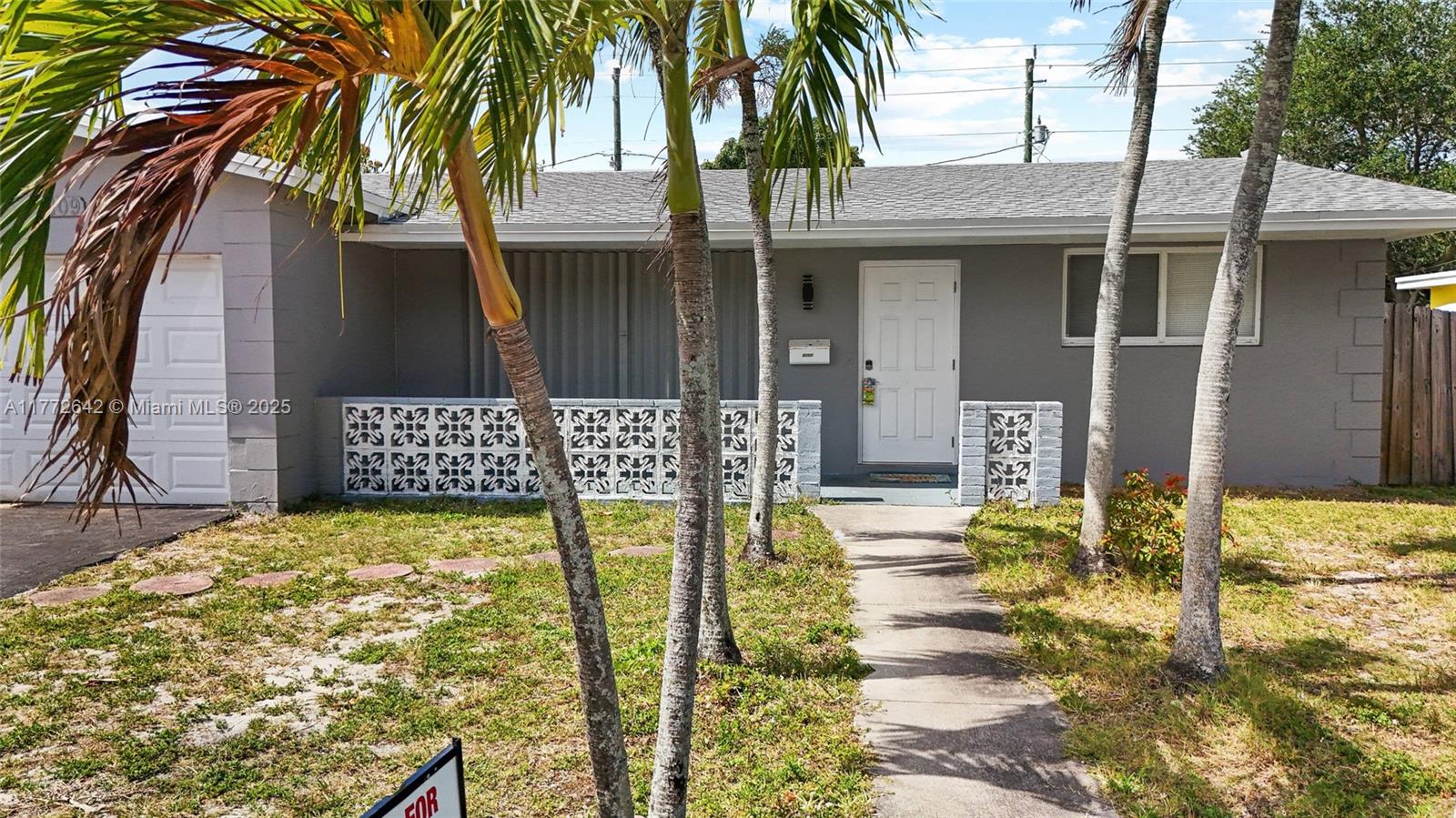 Property for Sale at 5109 Washington St, Hollywood, Broward County, Florida - Bedrooms: 3 
Bathrooms: 3  - $639,000