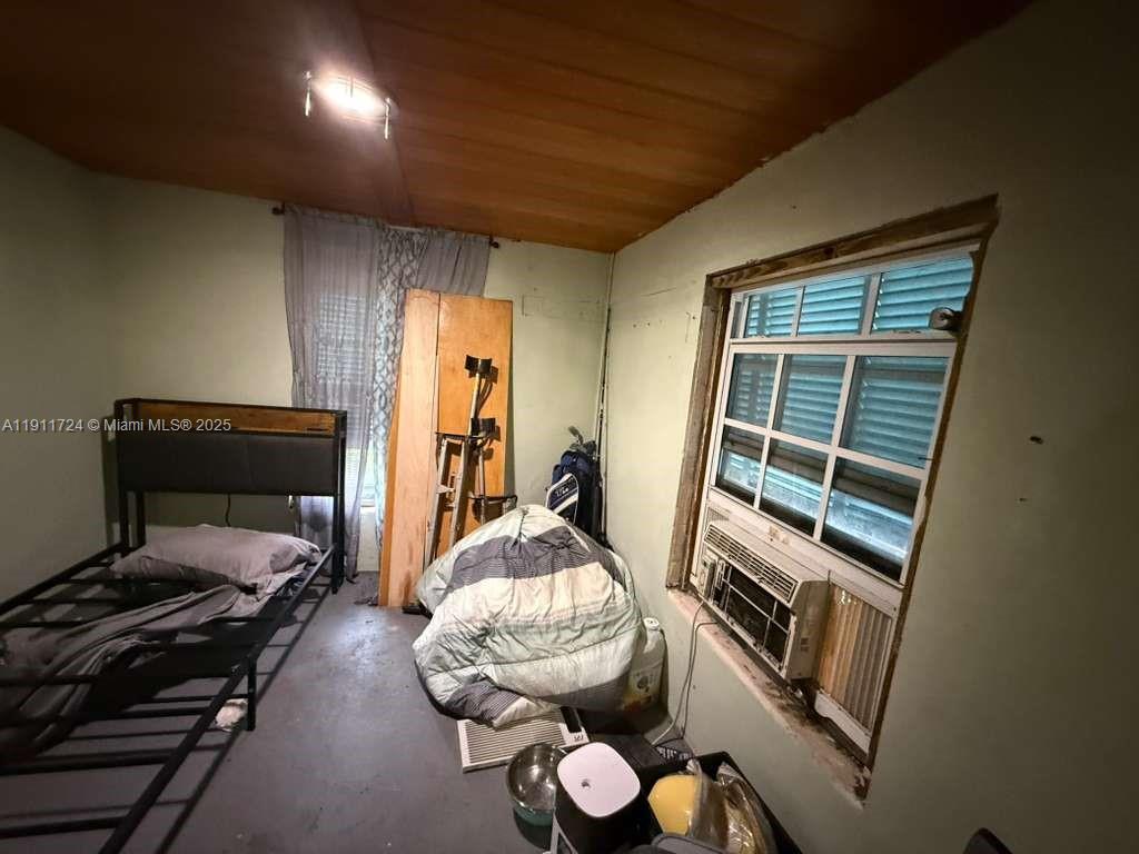 SUN LAND PARK - Residential