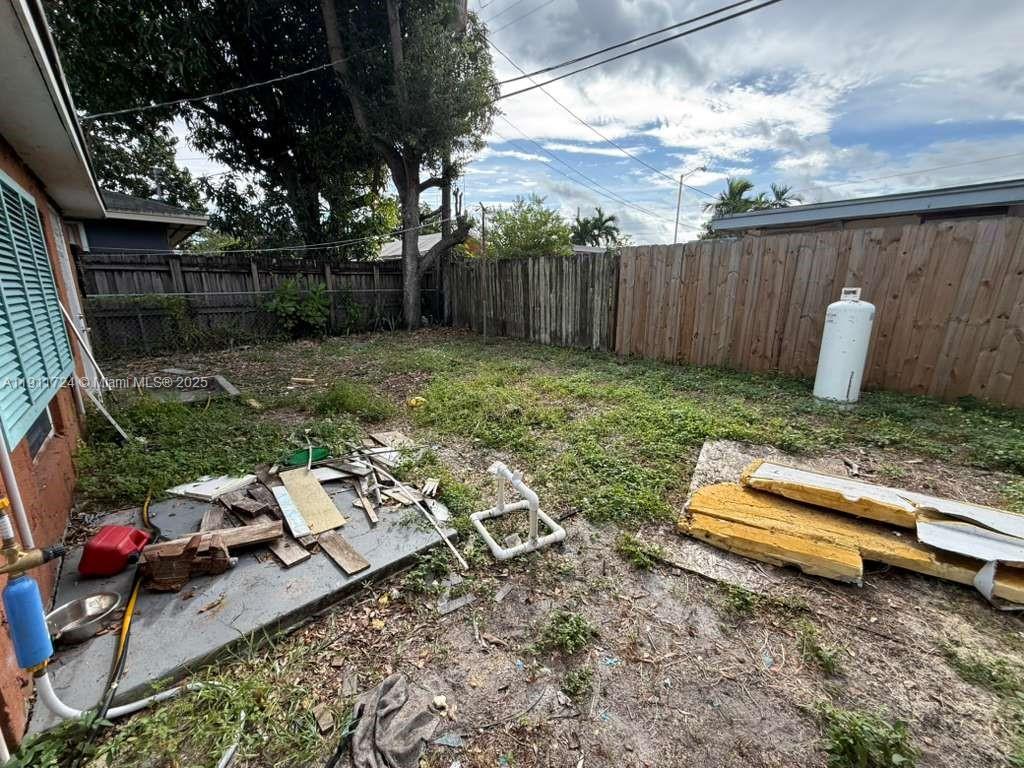 SUN LAND PARK - Residential