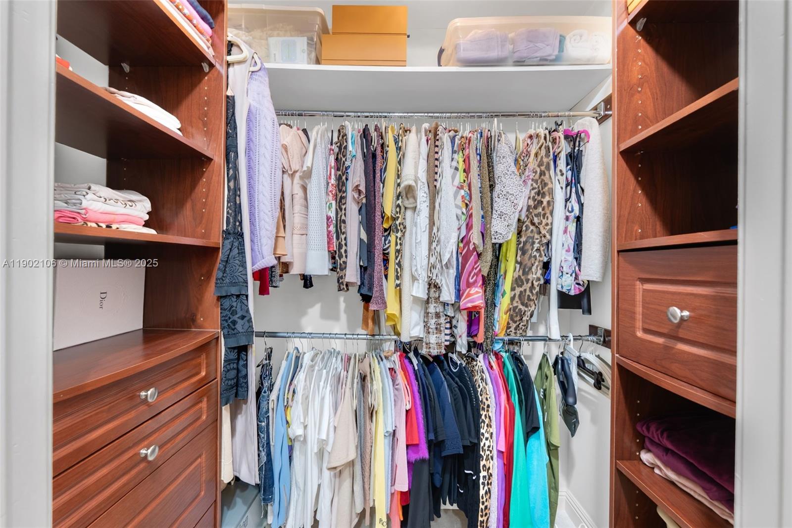 TRUMP PALACE CONDO - Residential