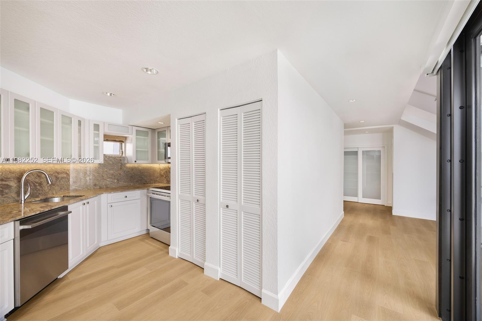 MISSION PLACE AT THE GROVE - Residential