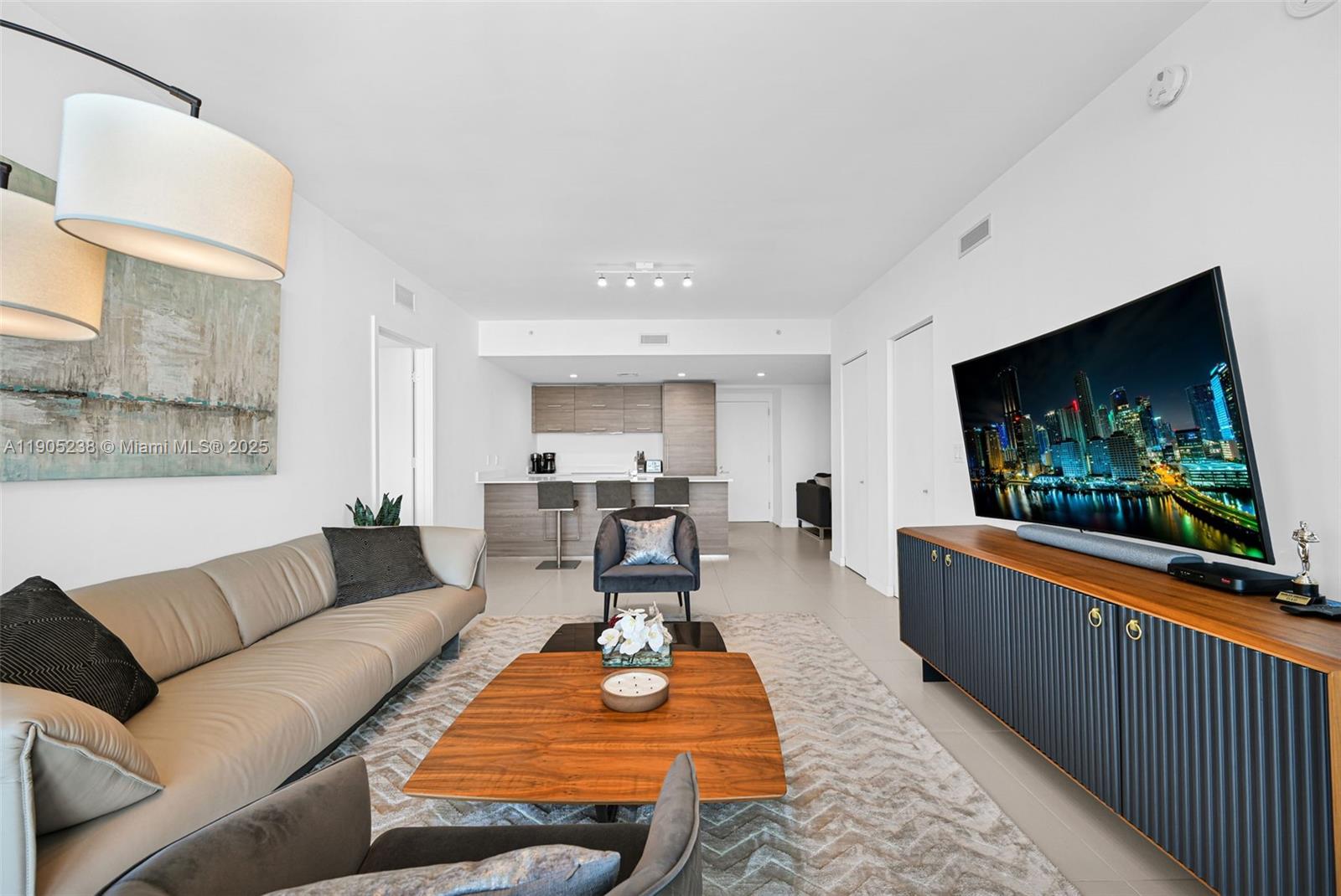 1300 S MIAMI AVENUE CONDO - Residential