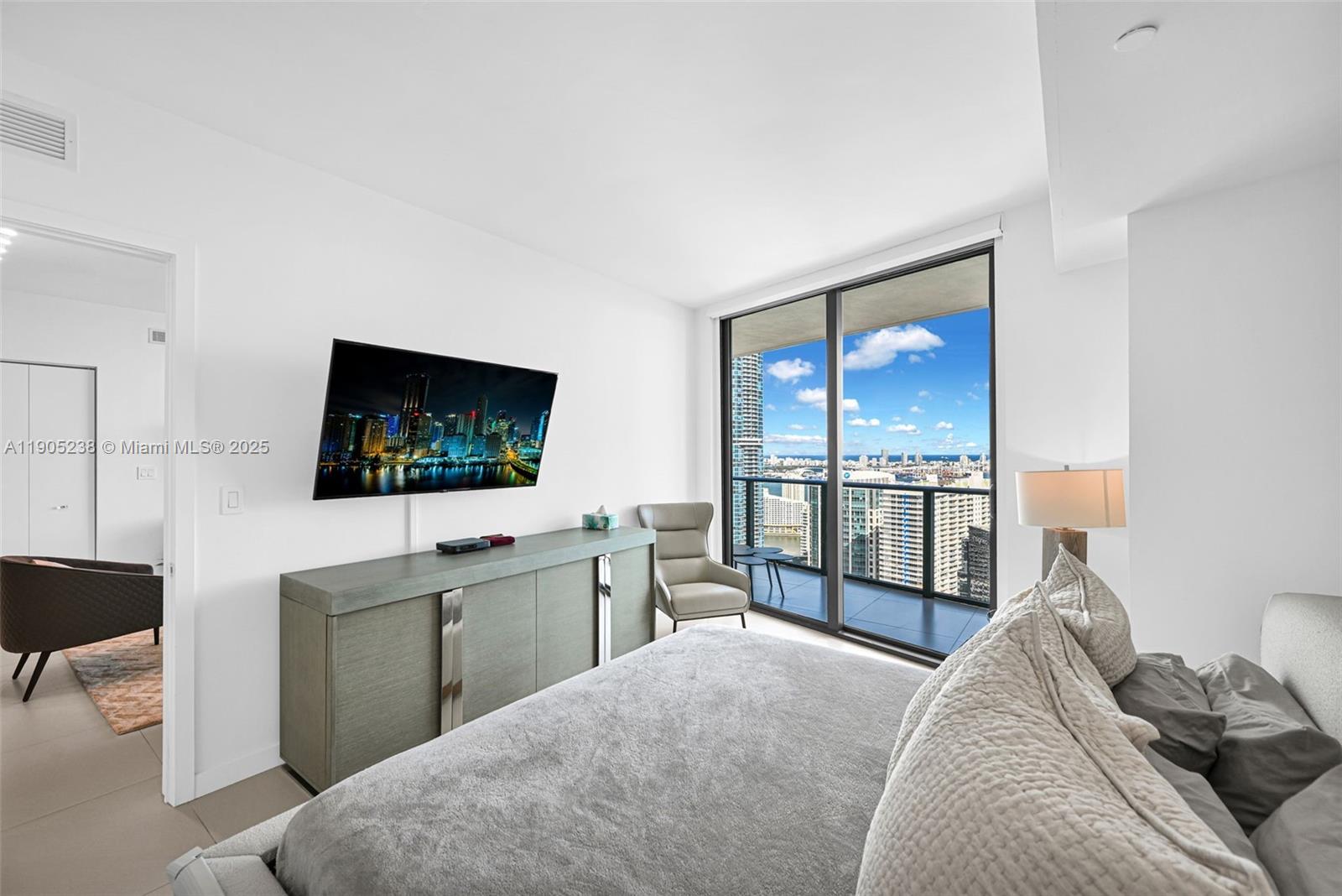 1300 S MIAMI AVENUE CONDO - Residential