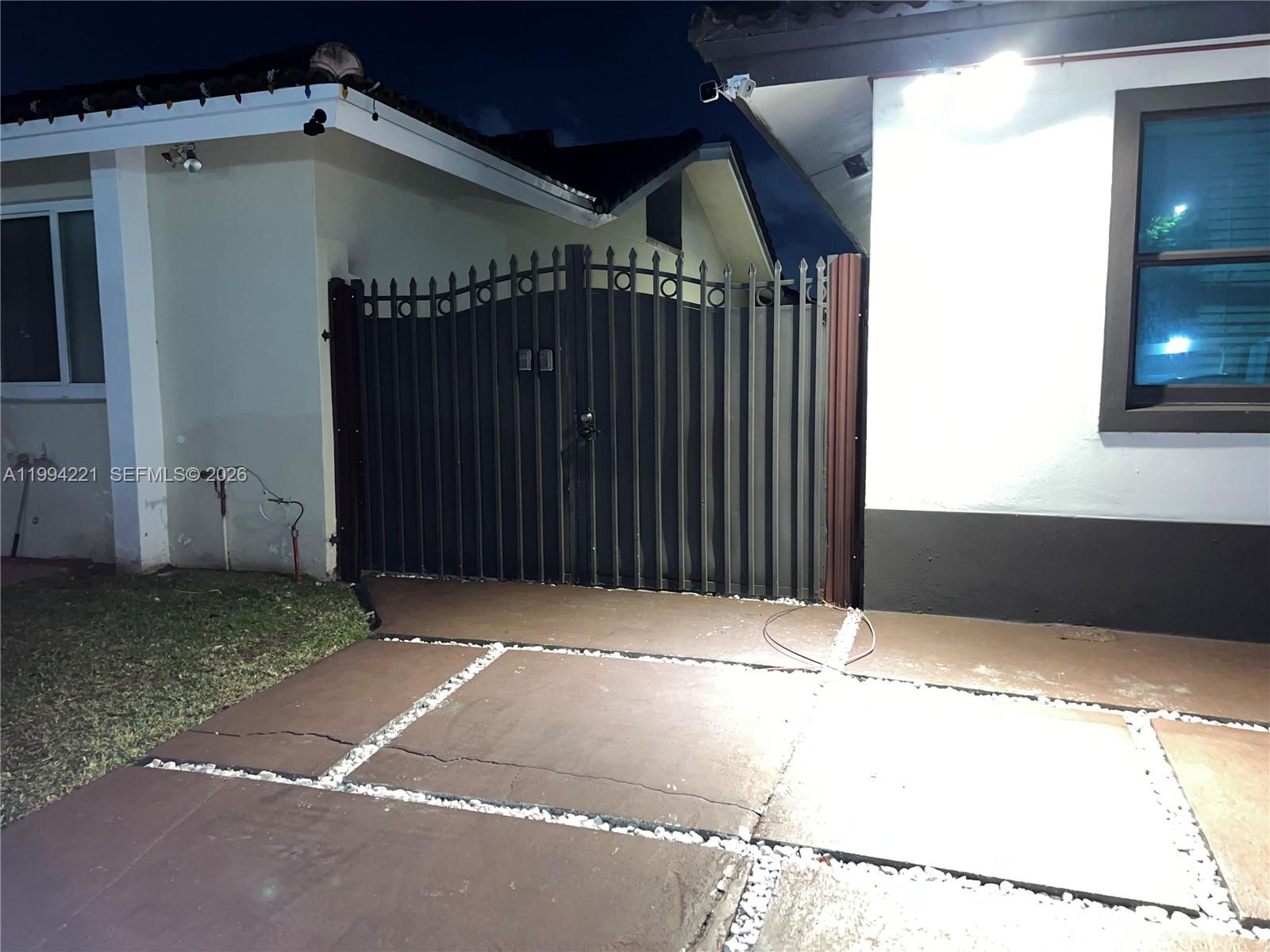 WEST MILLER HEIGHTS SEC 2 - Residential Lease