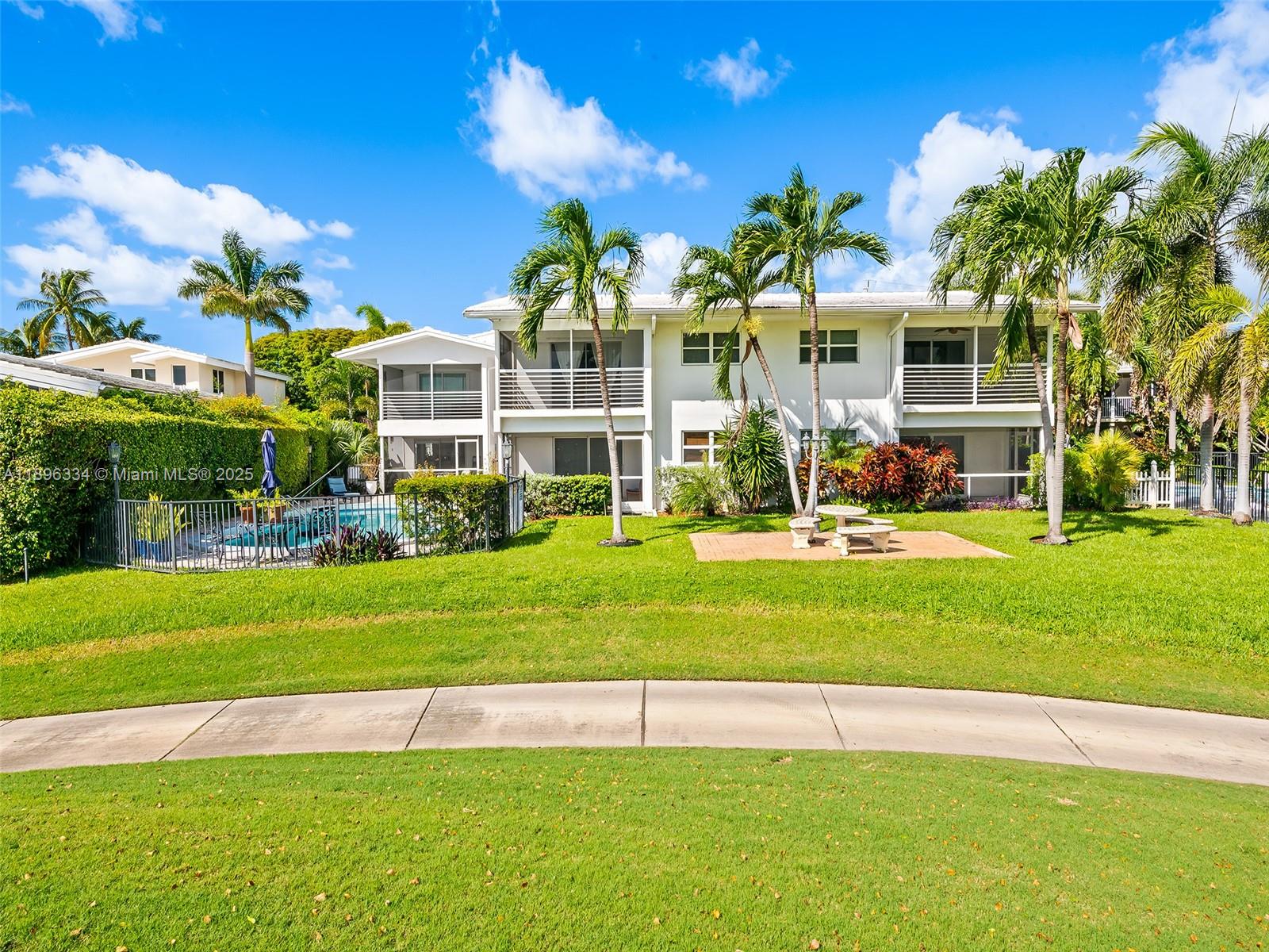 COLONIAL CONDOMINIUM - Residential