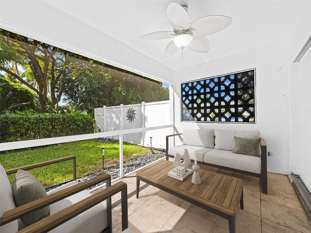 Photo of 4812 NE 23rd Ave #2, Fort Lauderdale, FL 33308 (MLS # A11896334)