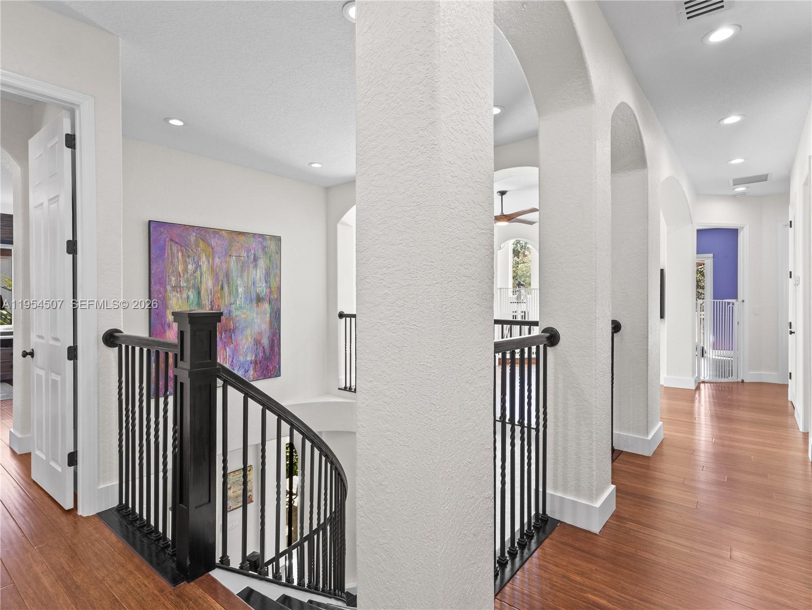 DORAL ISLES VENETIA - Residential