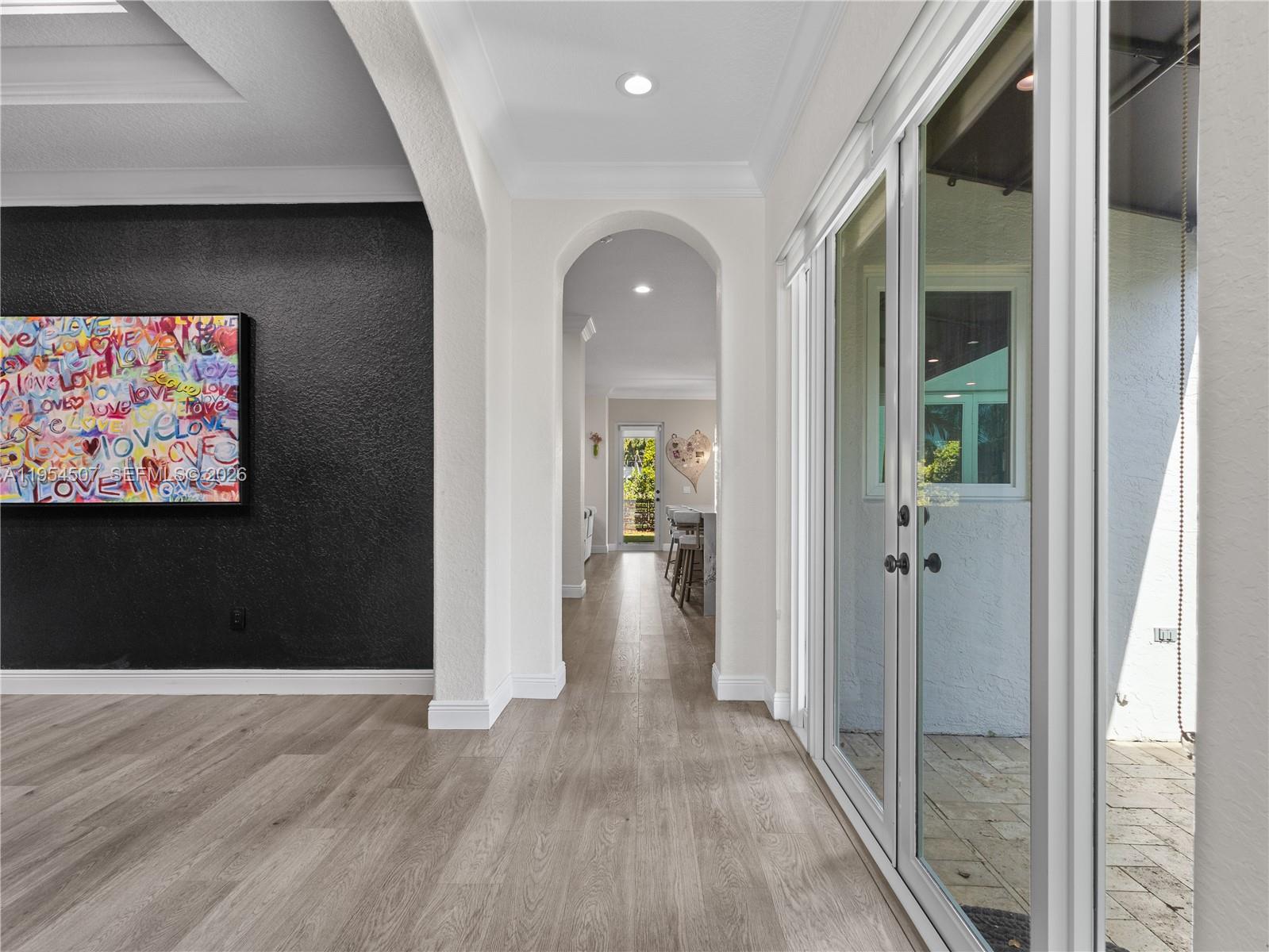 DORAL ISLES VENETIA - Residential