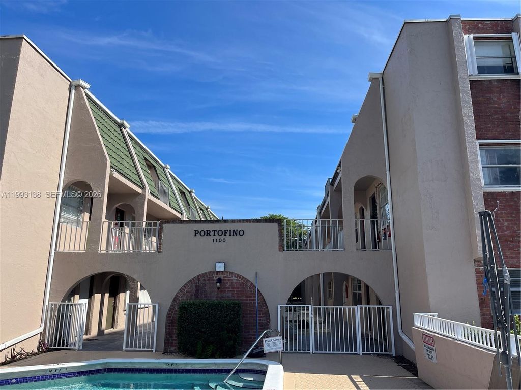 Photo of 1100 SE 4th Ave #16, Deerfield Beach, FL 33441 (MLS # A11993138)