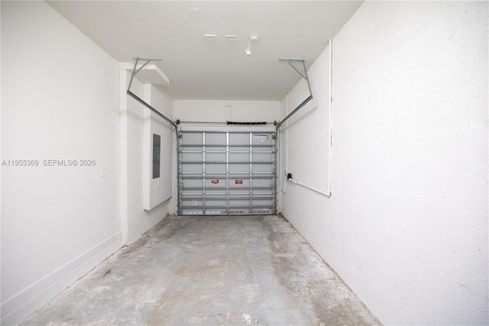 SILVER PALM RESIDENTIAL H - Residential