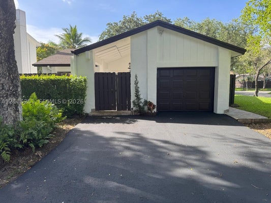13607 SW 117TH LN, MIAMI, FL 33186 - Image ebbd97d7e31c2ce542d372c1df2d22d2/1452002252