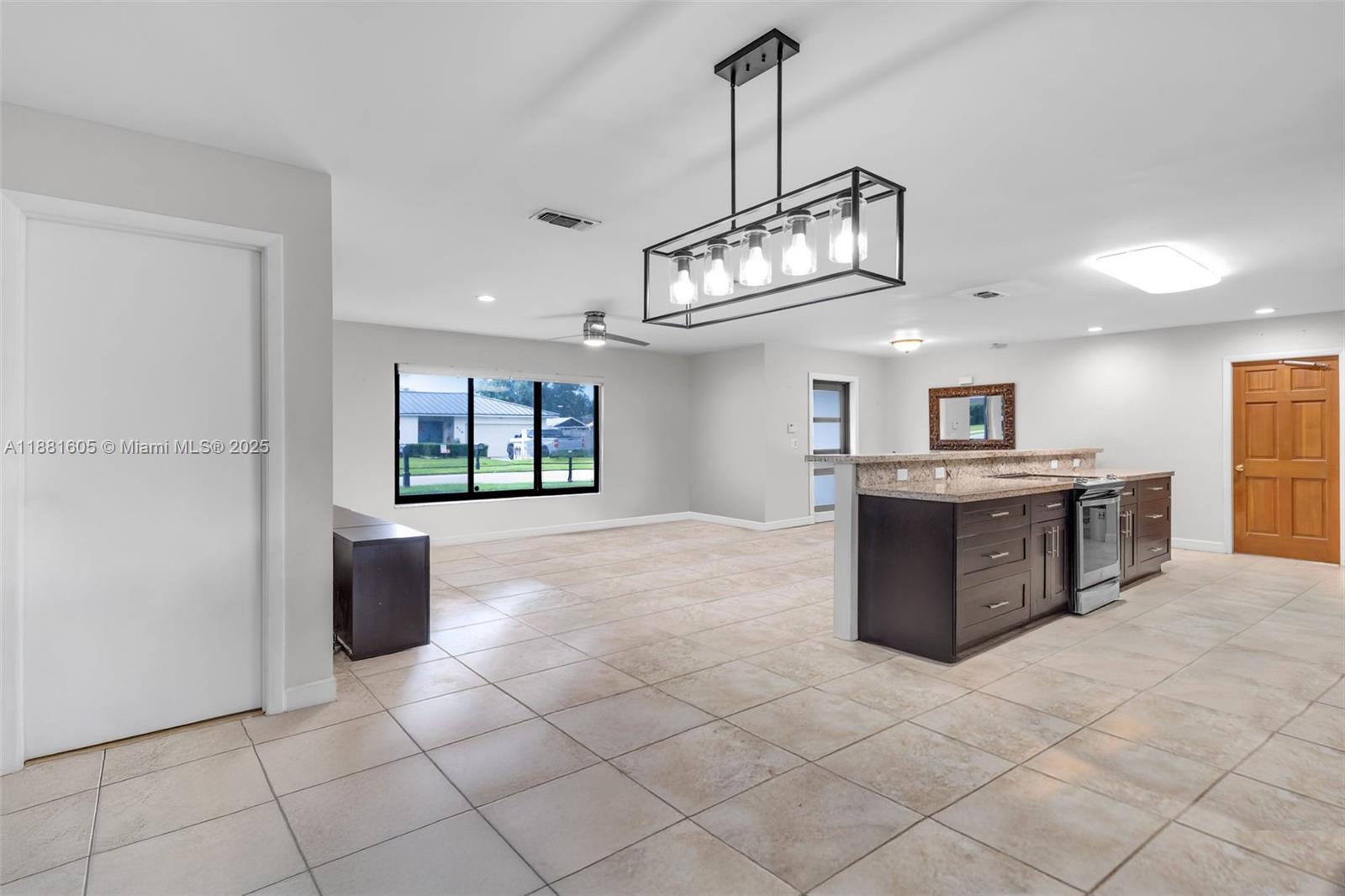 PINE MANOR PART TWO - Residential