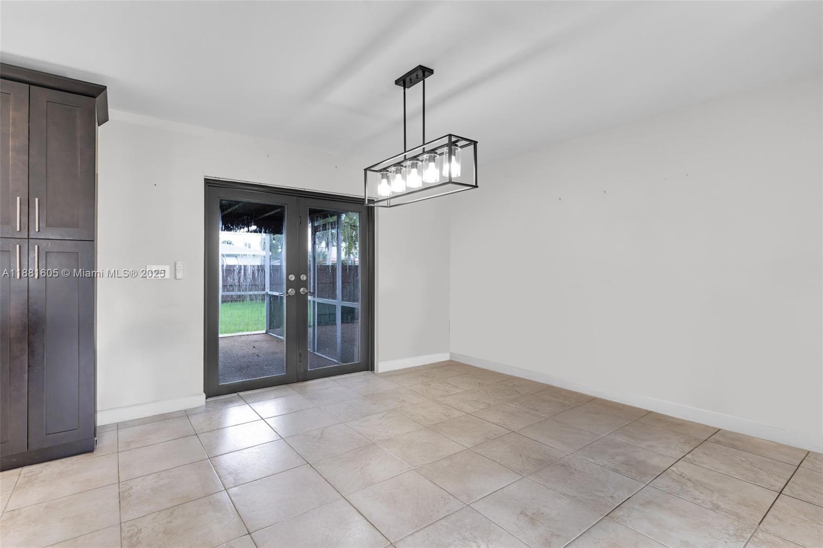 PINE MANOR PART TWO - Residential