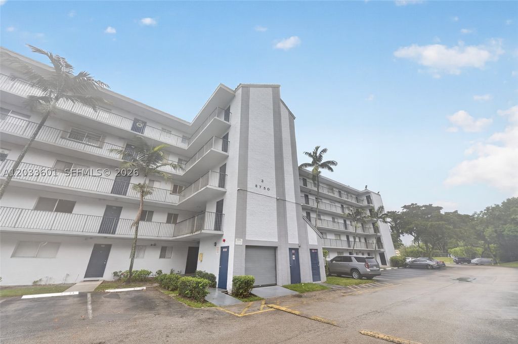 Photo of 8750 N Sherman Cir #305, Miramar, FL 33025 (MLS # A12033601)