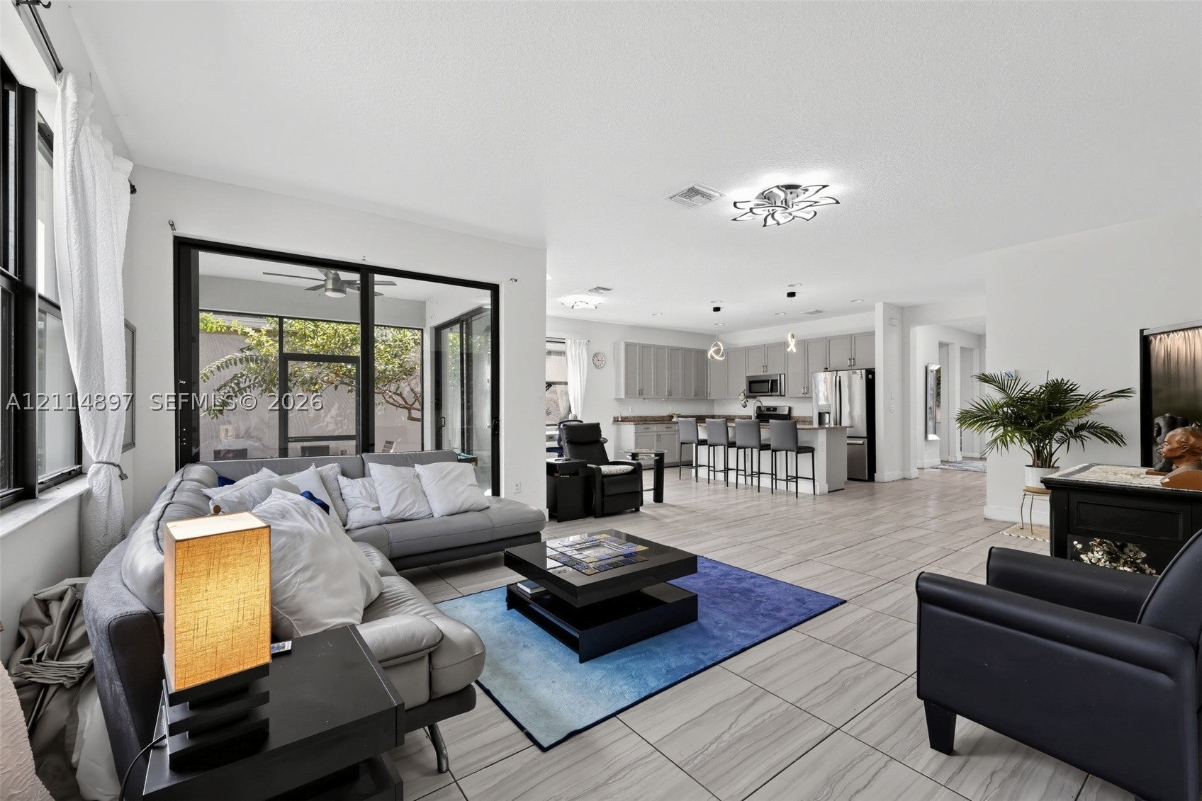 7236 Estero Dr