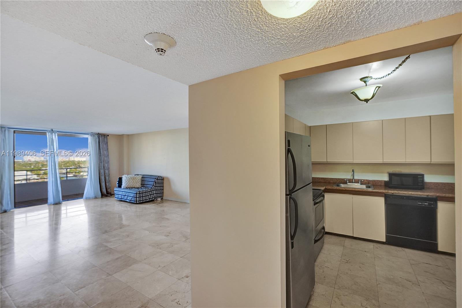 OLYMPUS CONDO PHASE - Residential