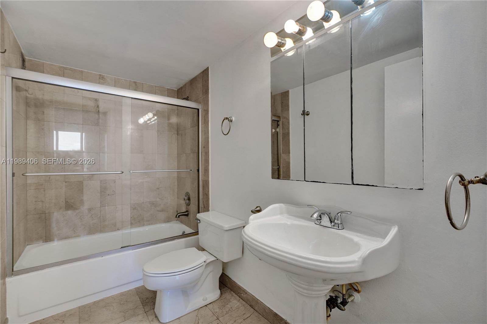 OLYMPUS CONDO PHASE - Residential