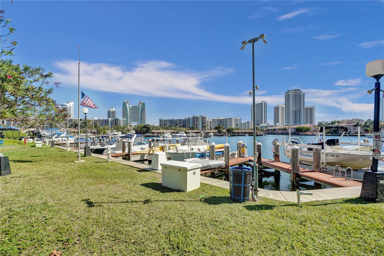 OLYMPUS CONDO PHASE - Residential