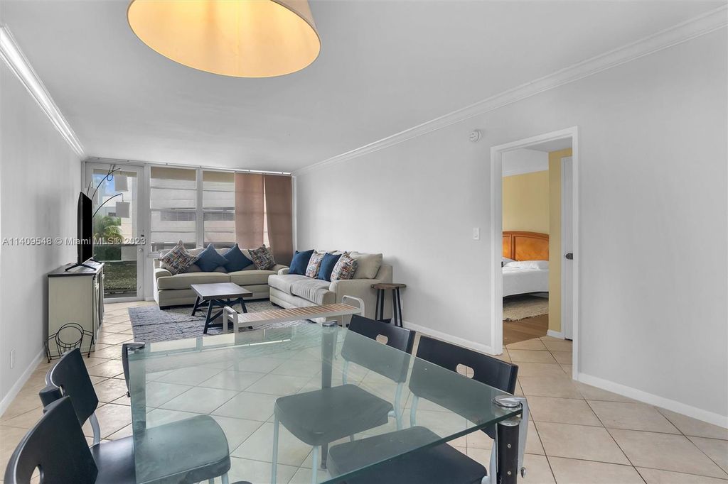 Photo of 3725 S Ocean Dr #319, Hollywood, FL 33019 (MLS # A11409548)