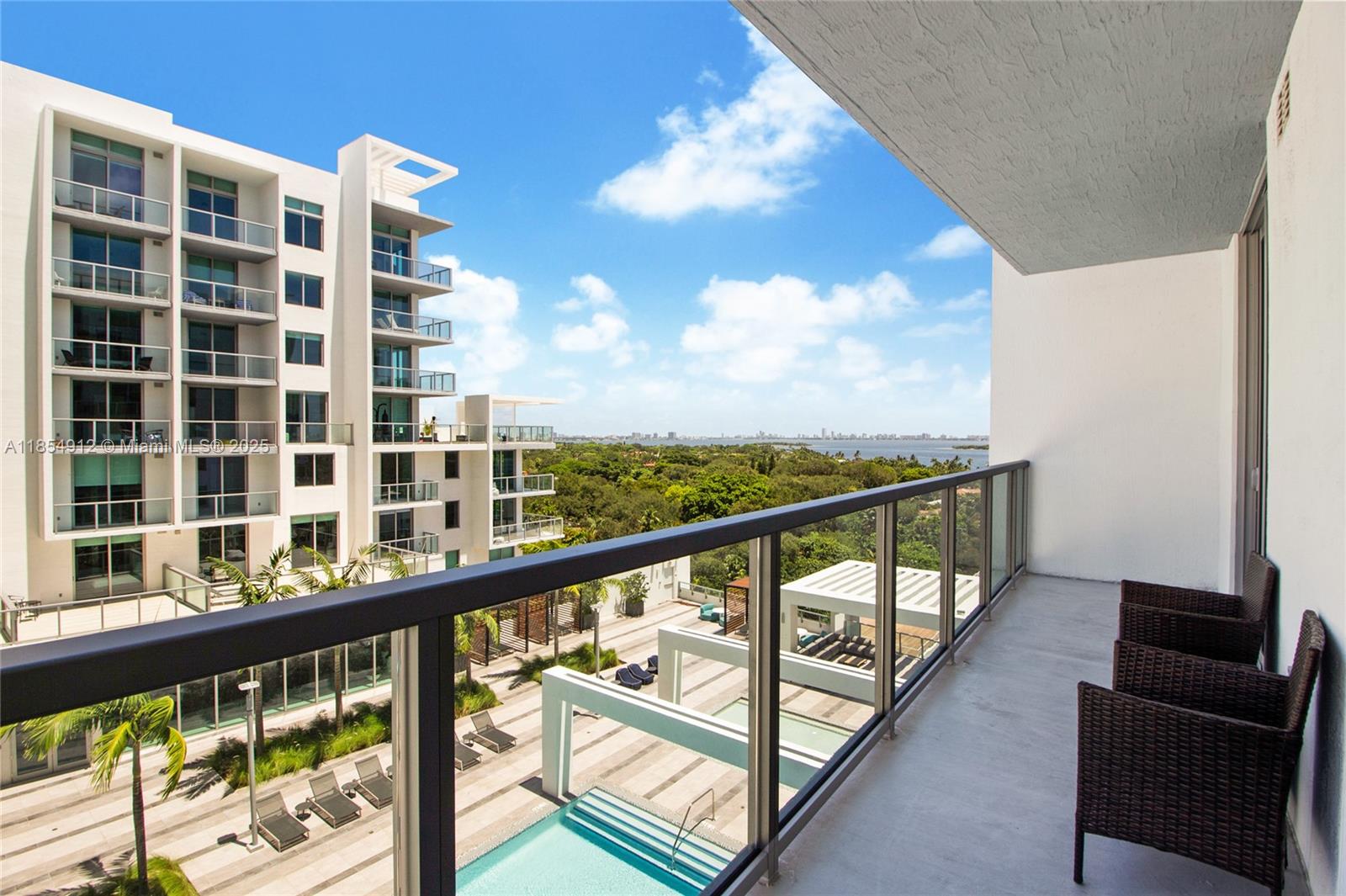 3900 Biscayne Blvd S-918