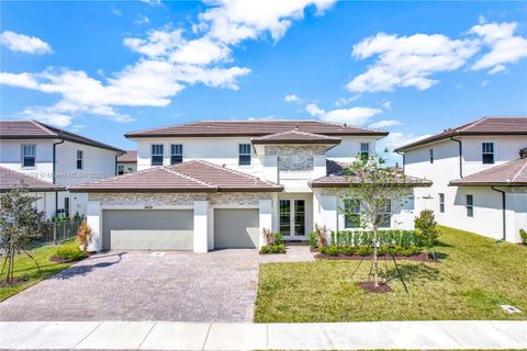4439 SW 122nd Ter Davie FL 33330