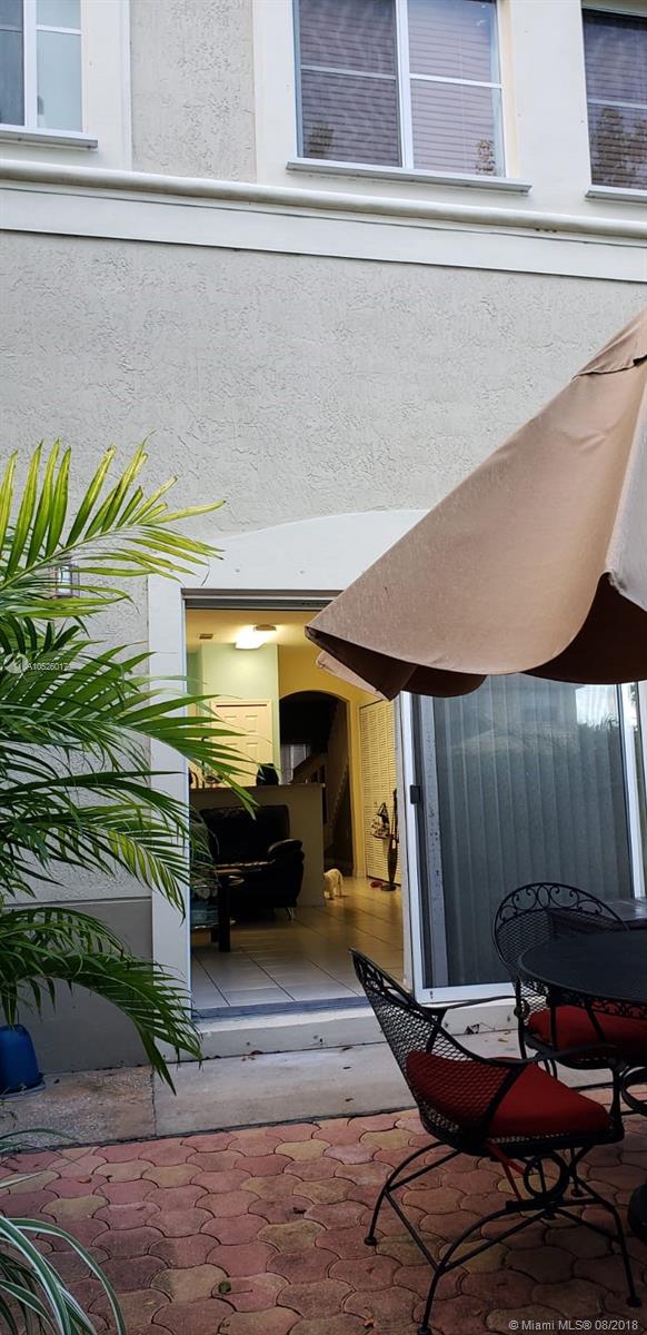 LEEWARD AT ISLANDS AT DOR - Residential