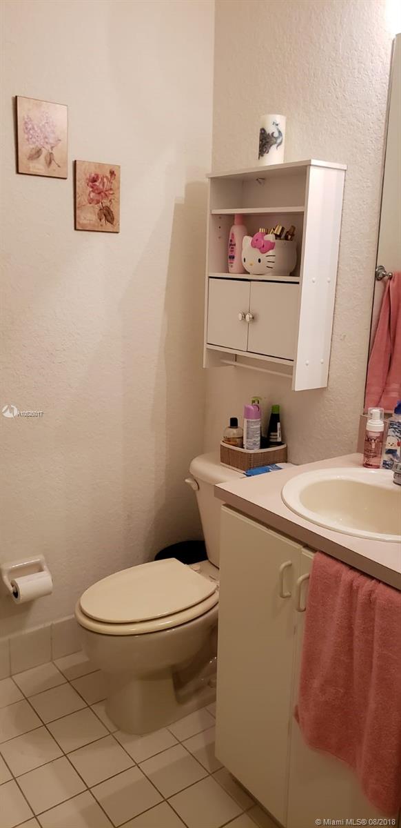 LEEWARD AT ISLANDS AT DOR - Residential