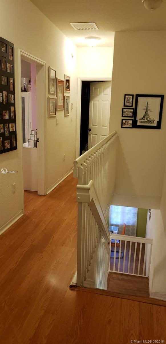 LEEWARD AT ISLANDS AT DOR - Residential