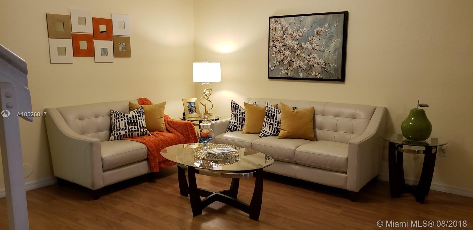 LEEWARD AT ISLANDS AT DOR - Residential