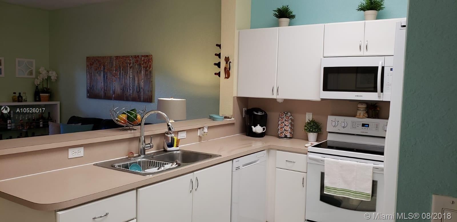 LEEWARD AT ISLANDS AT DOR - Residential