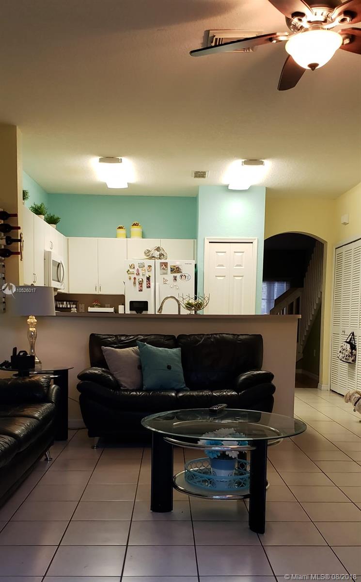 LEEWARD AT ISLANDS AT DOR - Residential