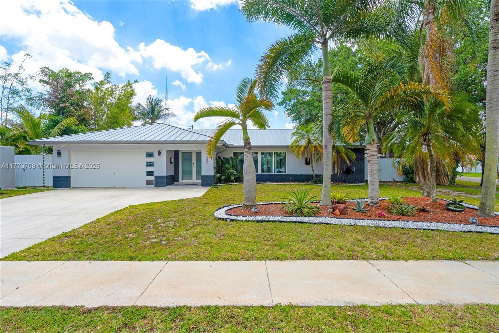 7250 NW 6th St