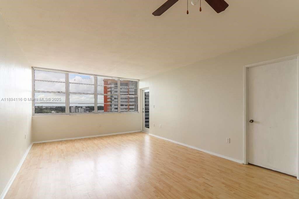 BUCKLEY TOWERS CONDO - EA - Residential Lease