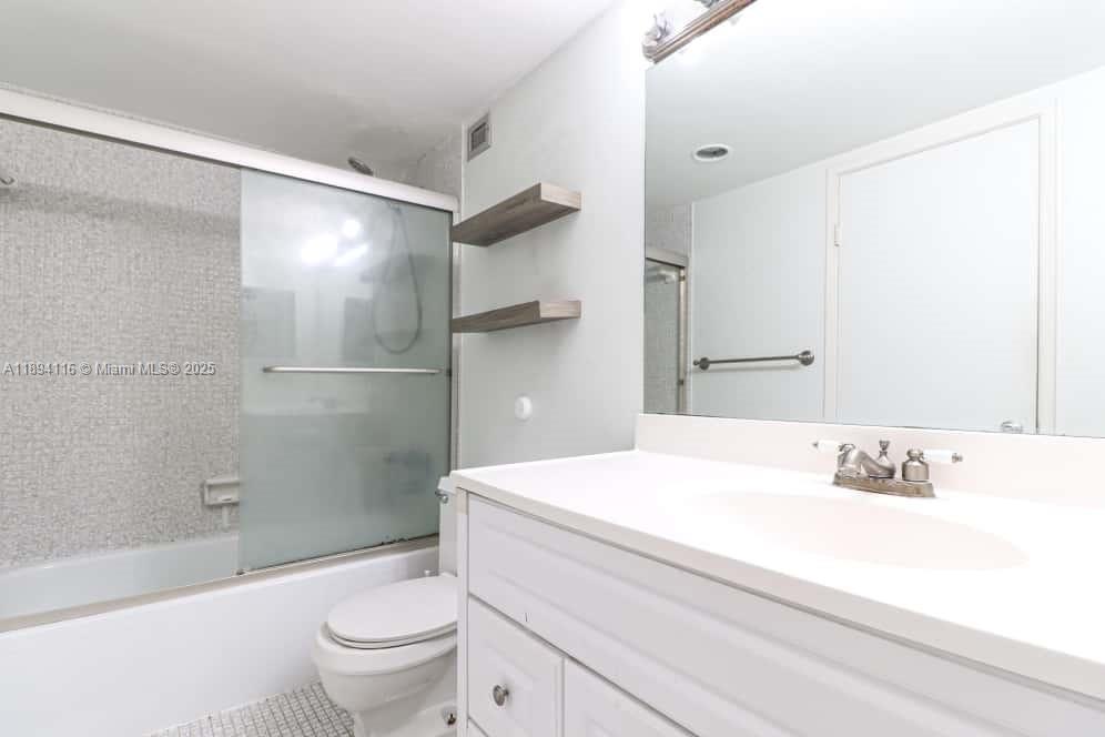 BUCKLEY TOWERS CONDO - EA - Residential Lease