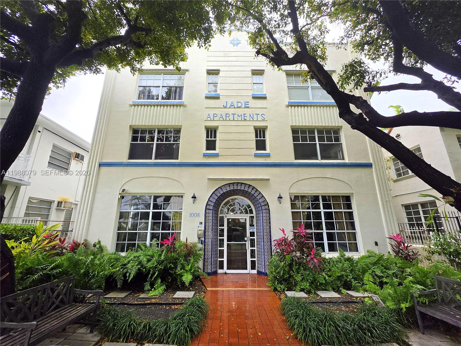 JADE CONDO - Residential Lease