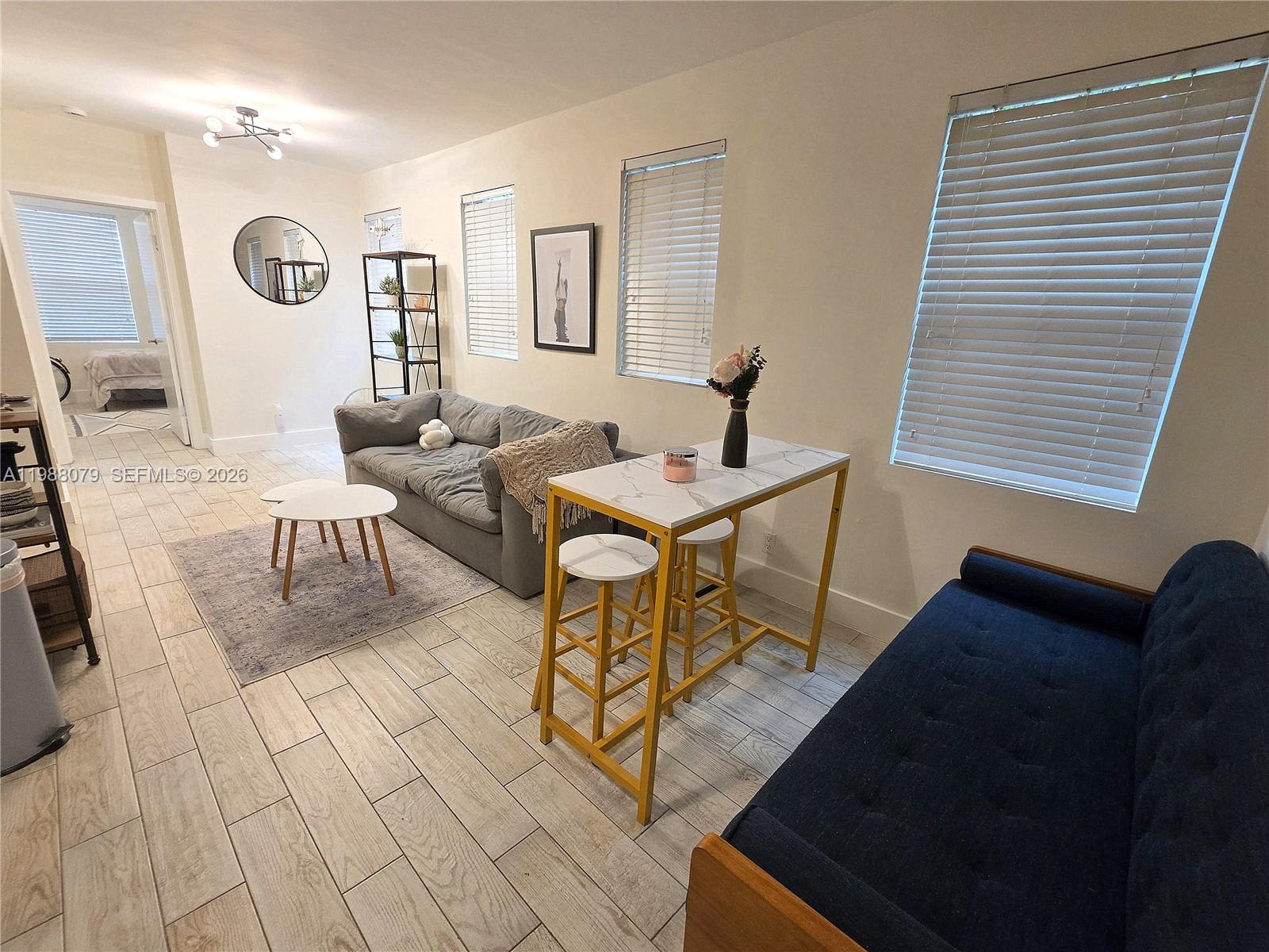 1008 Jefferson Ave 103