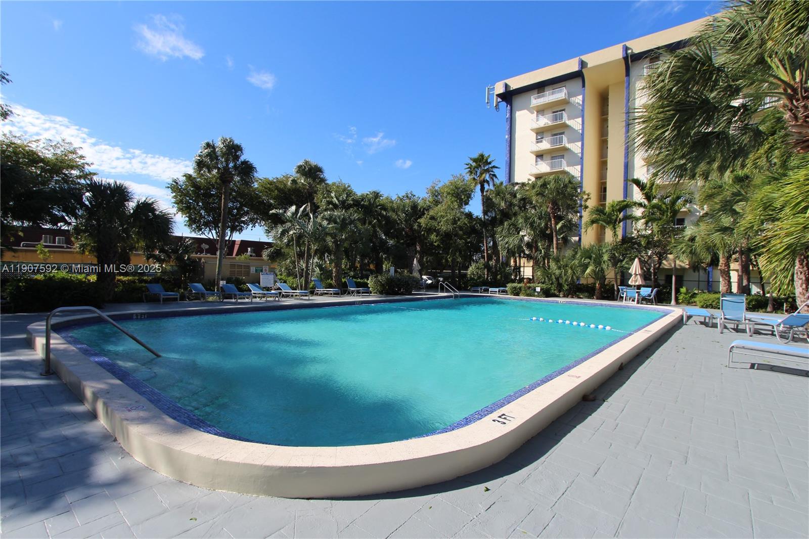 YOLANDA VILLAS CONDO - Residential Lease