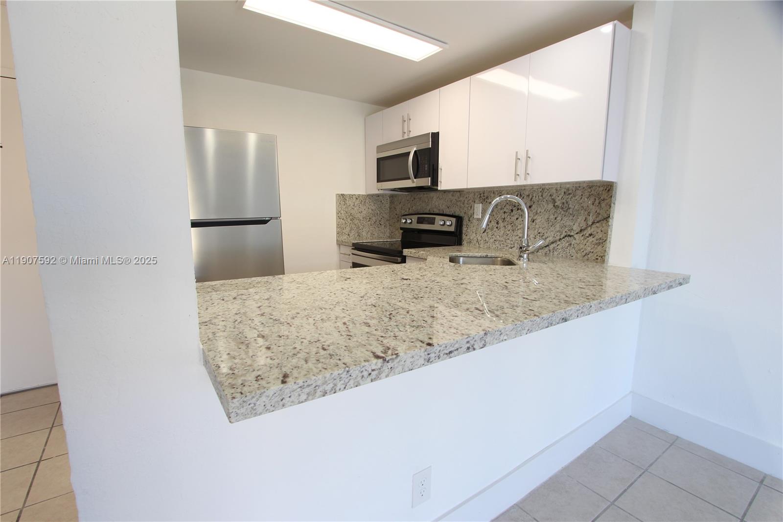 YOLANDA VILLAS CONDO - Residential Lease