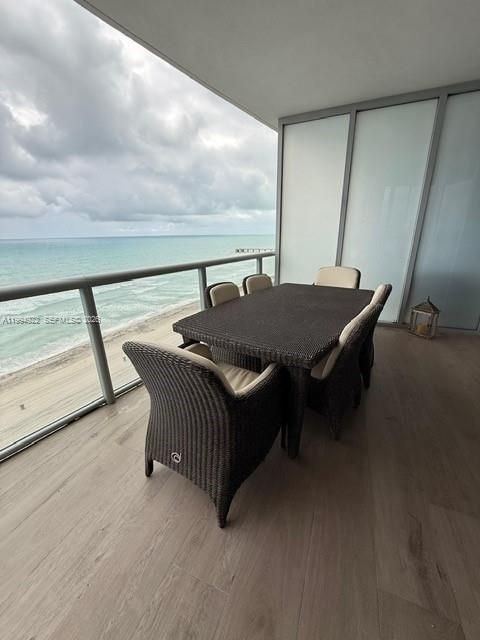 17121 Collins Ave 1207 Sunny Isles Beach FL 33160