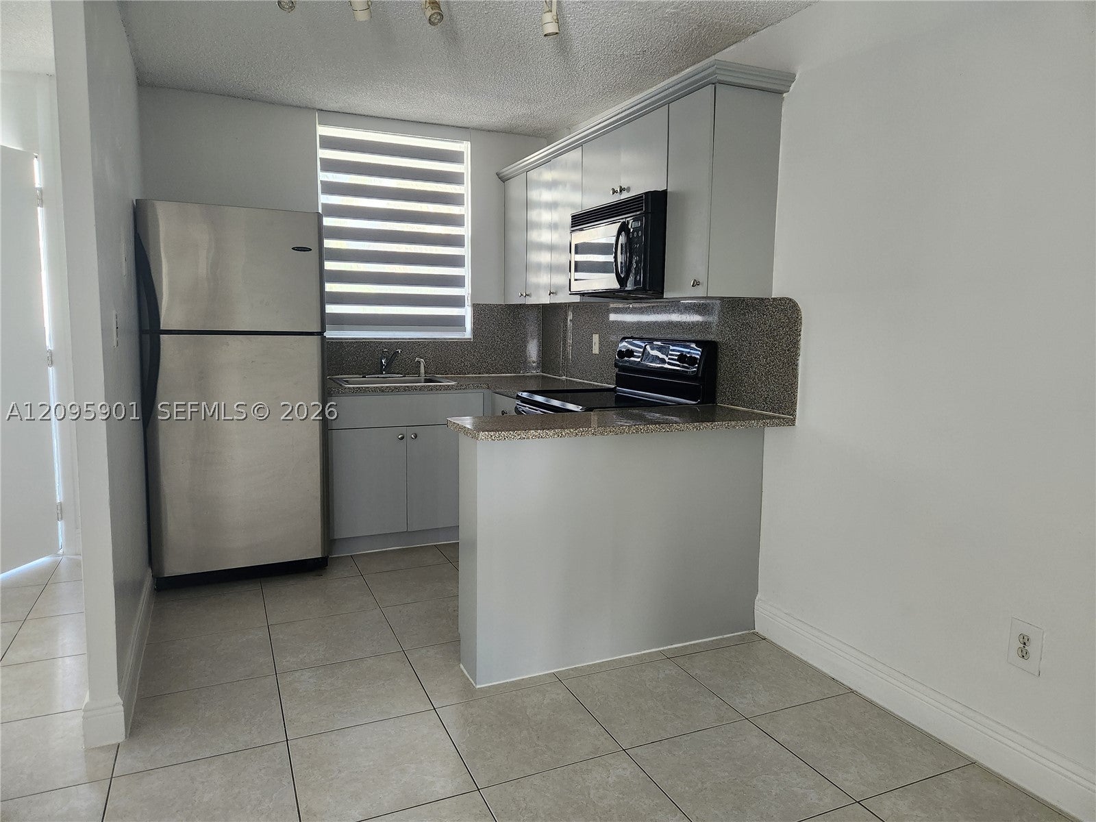 1801 S Treasure Dr 419