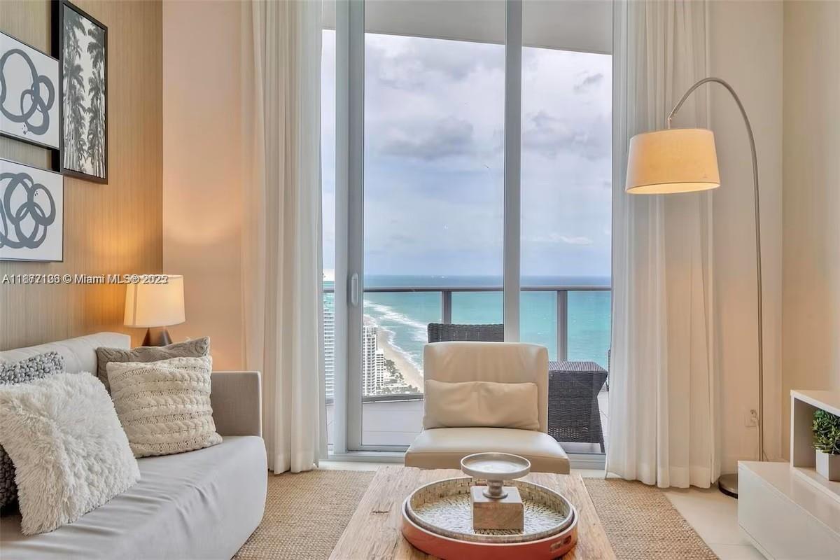 4111 SOUTH OCEAN DRIVE CO - Residential Lease