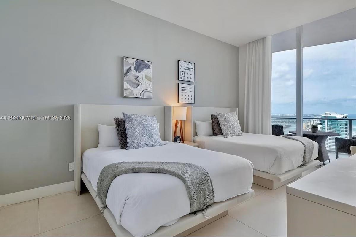 4111 SOUTH OCEAN DRIVE CO - Residential Lease