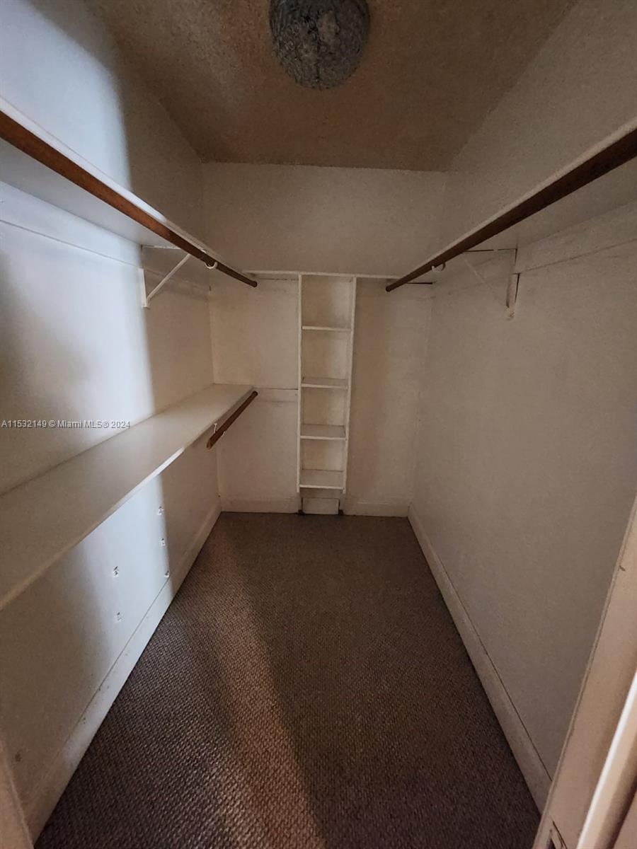 SUNRISE GOLF VILLAGE SEC - Residential