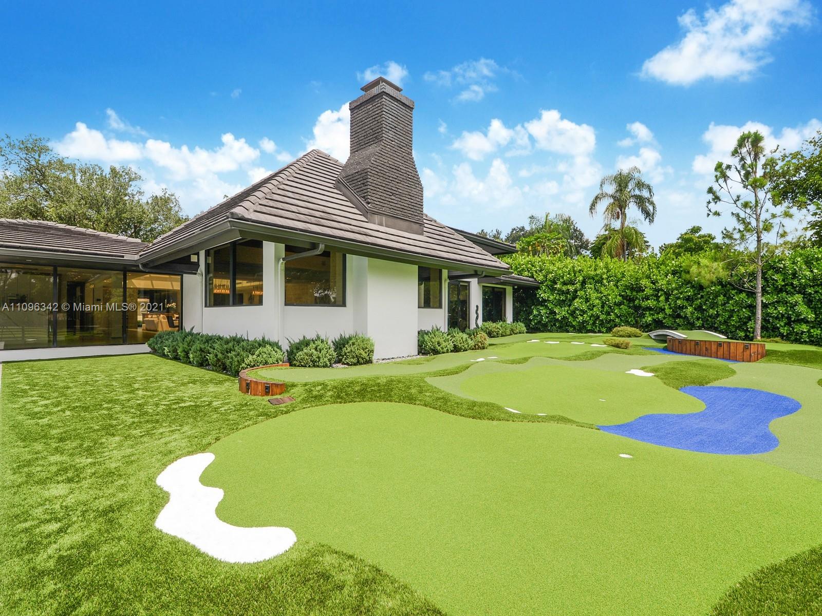 MIAMI LAKES - LOCH LOMOND - Residential