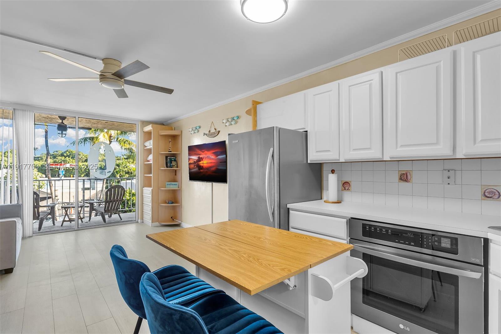 SUMMER SEA - Residential