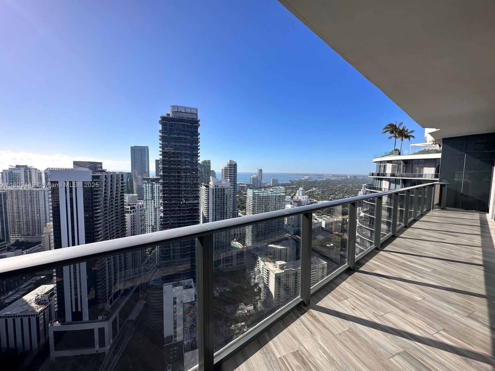 801 S Miami Ave 5402, Miami, Broward County, Florida - 2 Bedrooms  
3 Bathrooms - 
