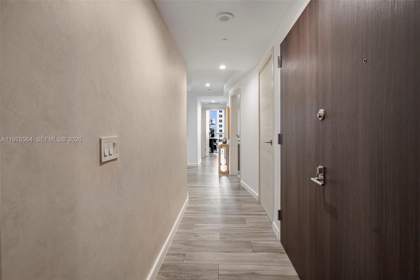 801 SMA RESIDENCES CONDO - Residential